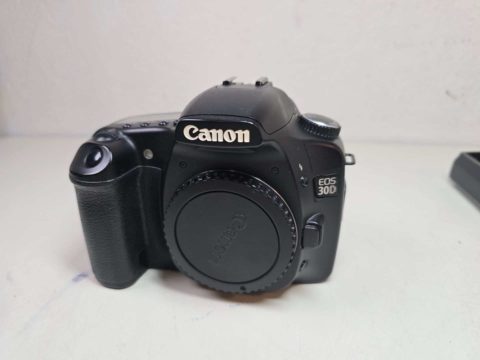 Canon EOS 30D systemkamera hus