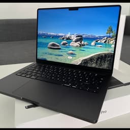 MacBook Pro 14-tum M5 16GB 512GB (Space Black)