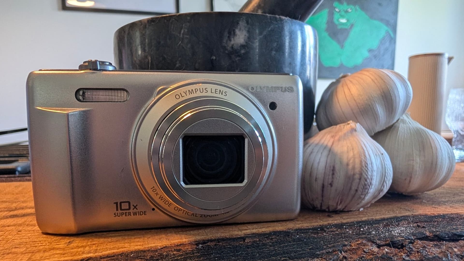 Olympus VR-340 16mp med laddare och 2 batteri.