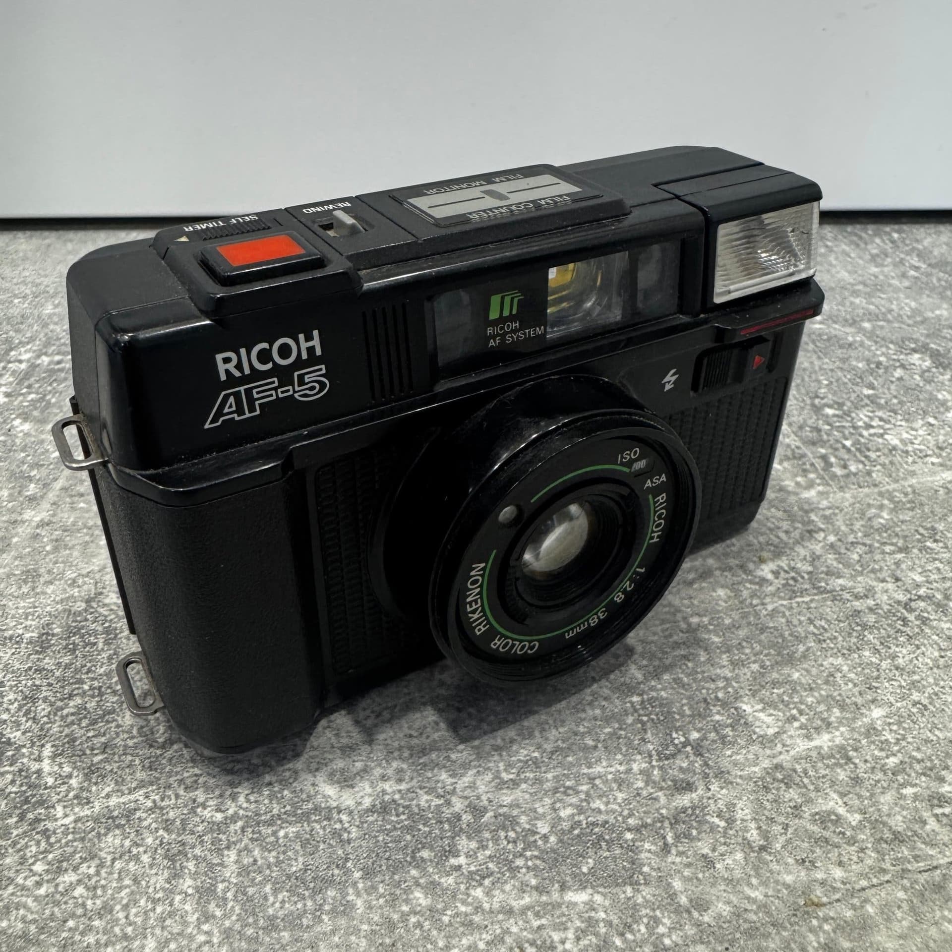 Ricoh AF-5 35mm Analog Kamera Autofokus Rikenon 38mm f/2.8