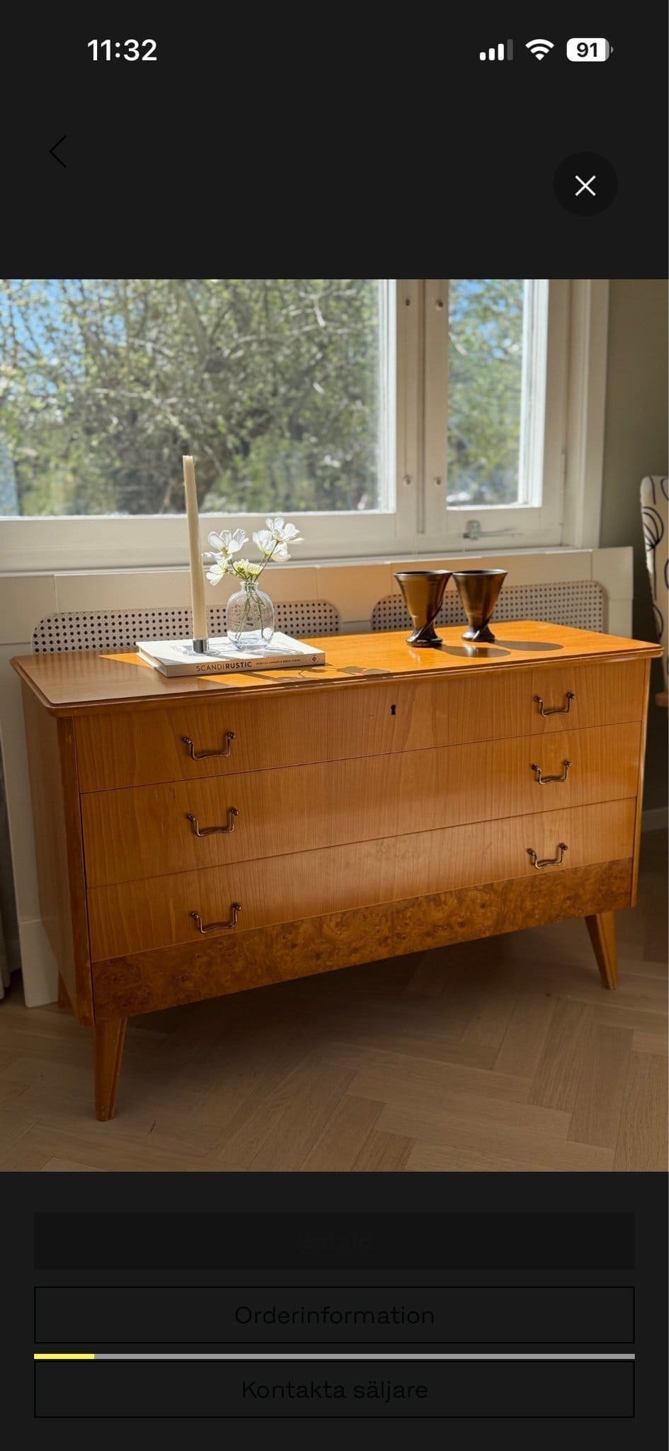 Byrå i alm med tre lådor Swedish modern 30-tal, 40-tal