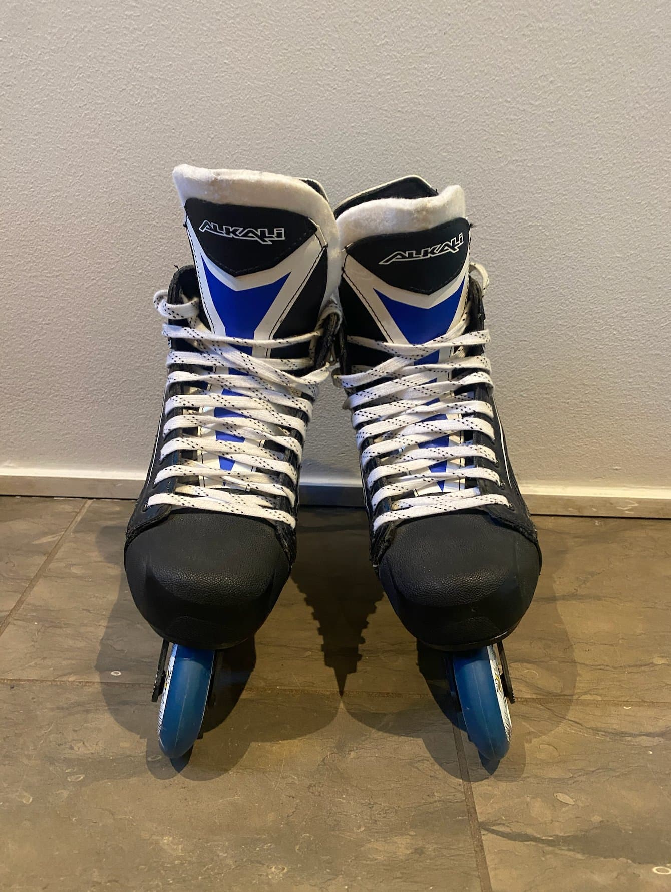 Hockeystil rullskridskor storlek 38-39 EU