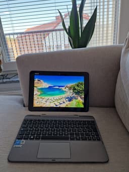 Asus Tablet med tangentbord T101HA GR036T