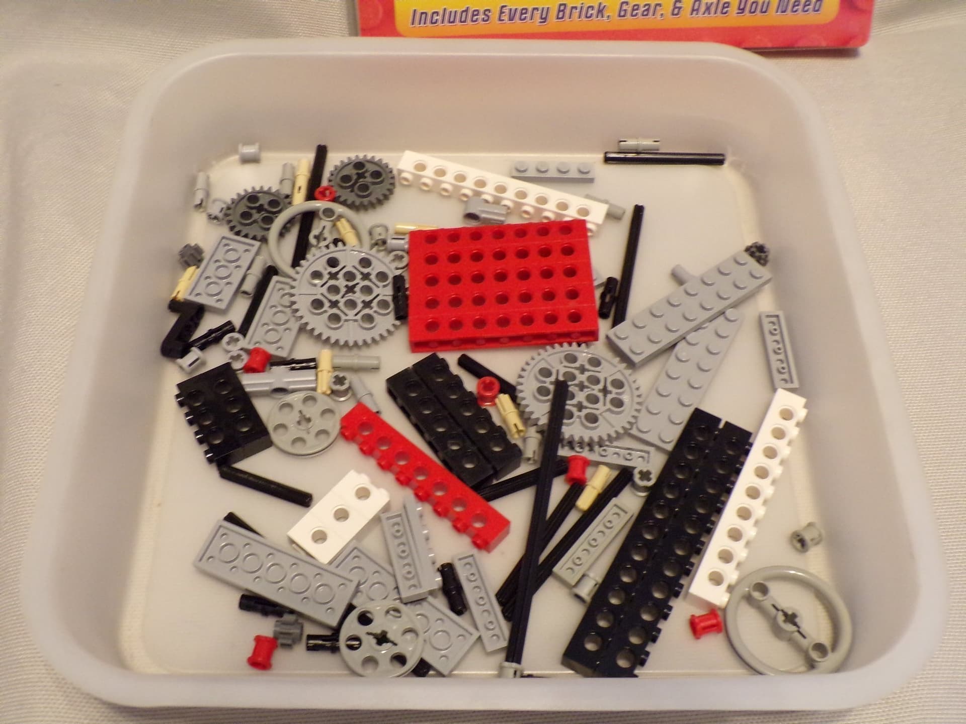 Lego idébok Crazy action contraptions, bok och legobitar från Klutz