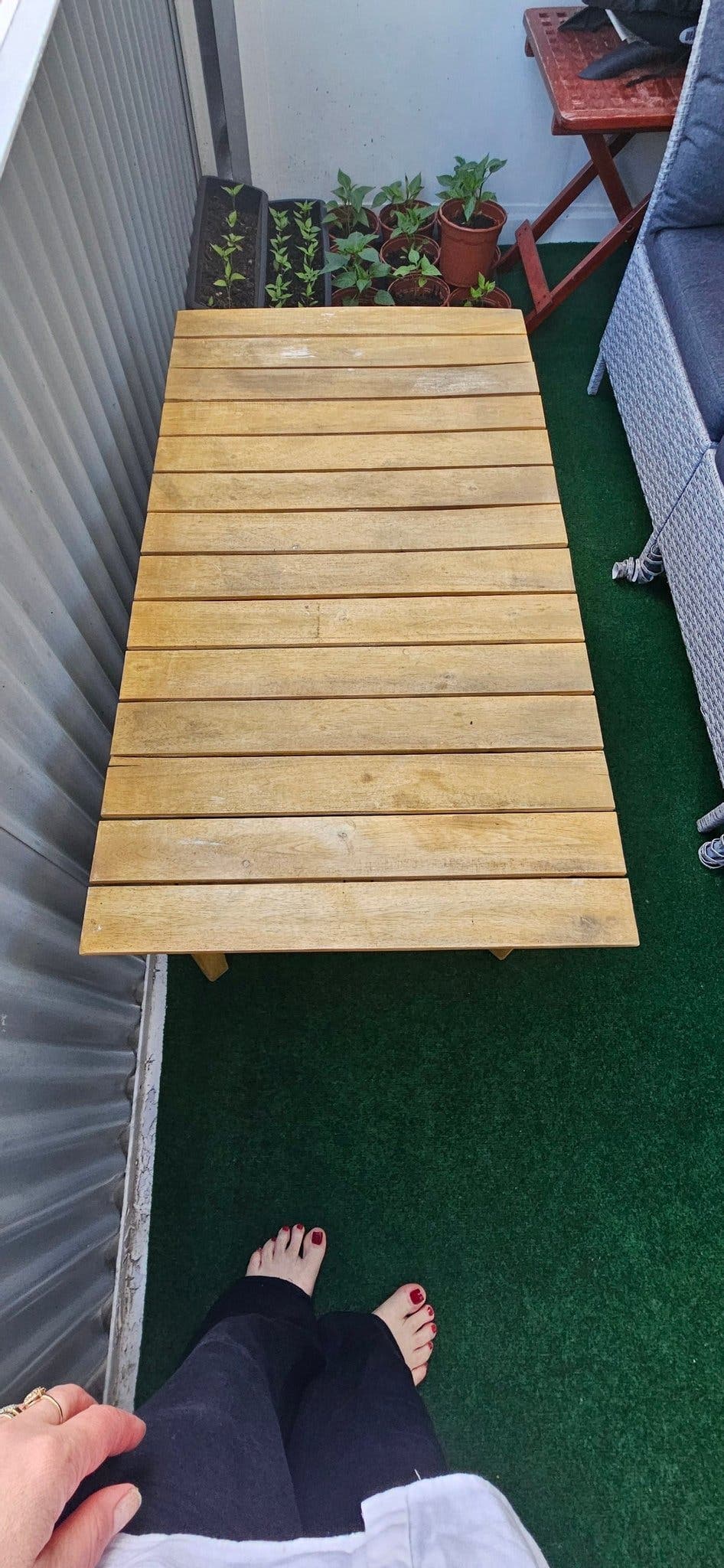 Trädgårdsbord i trä