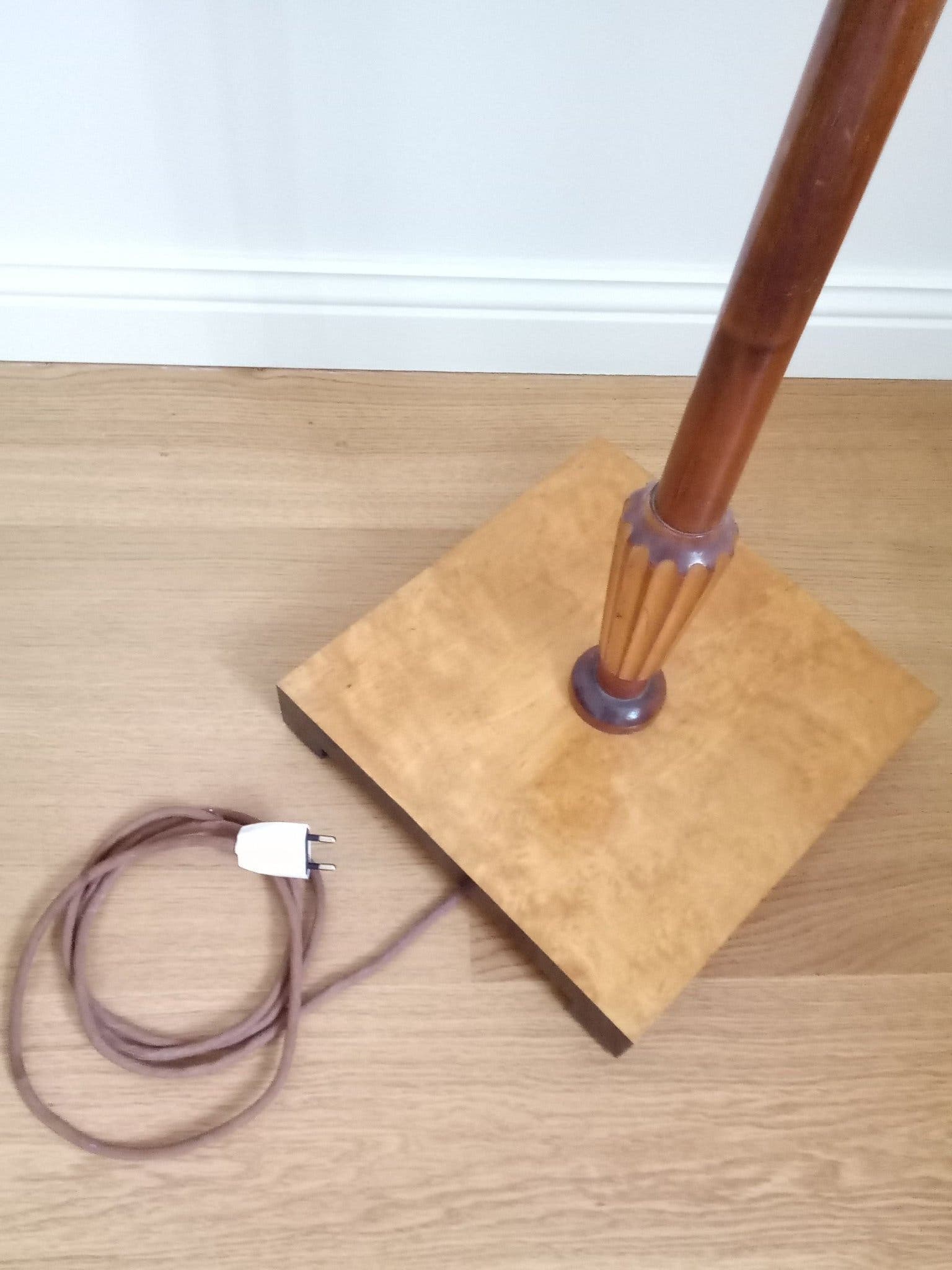 Retro golvlampa i jättefint skick