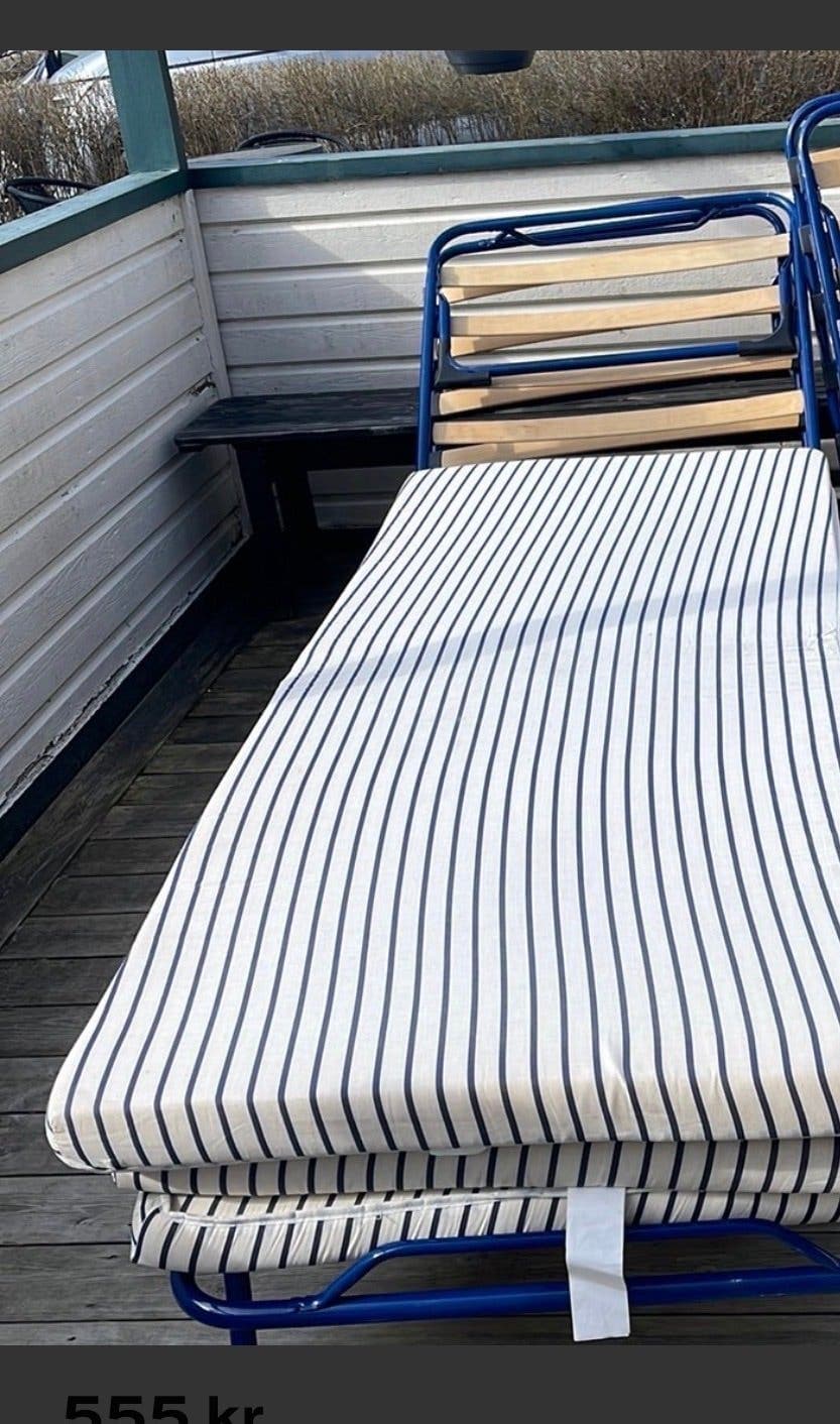 IKEA SANDVIKA Bäddsoffa med madrass