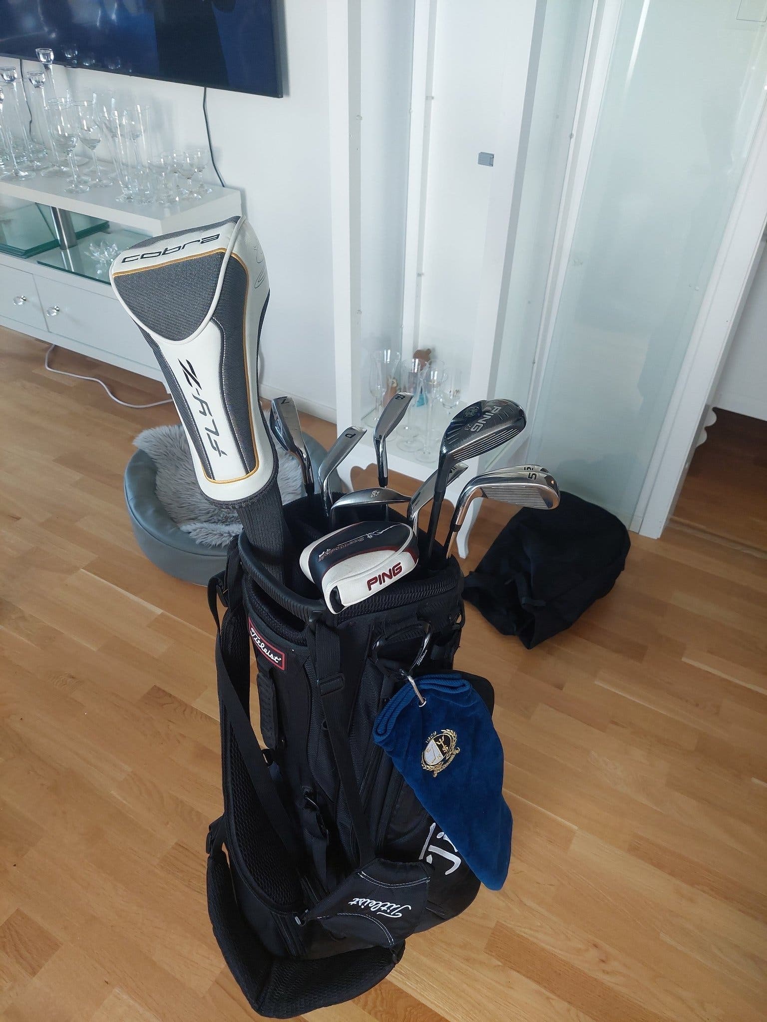 Golfset Cobra Fly-Z XL och Ping Scottsdale TR Senita Putter