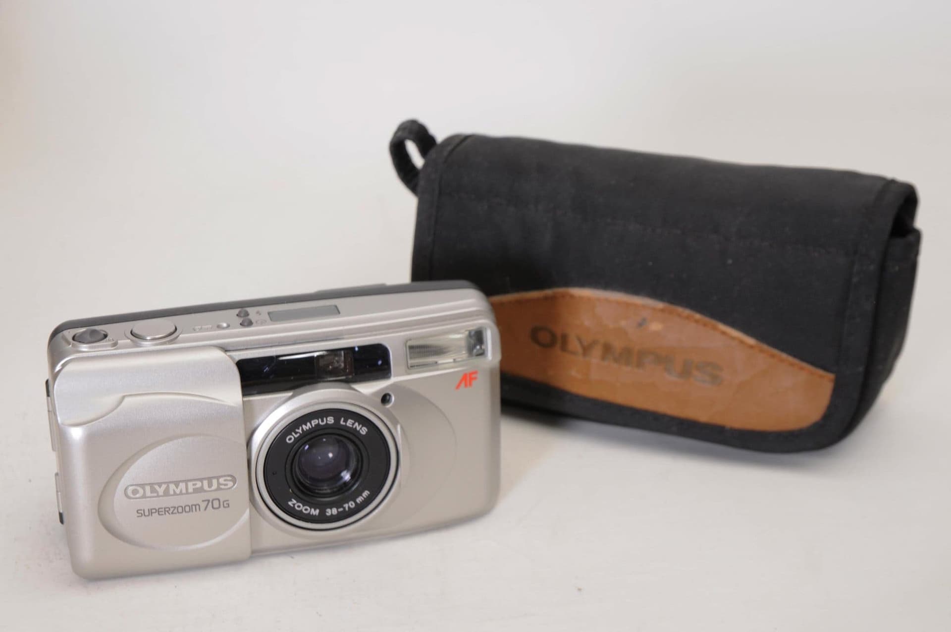 Olympus Superzoom 70 G