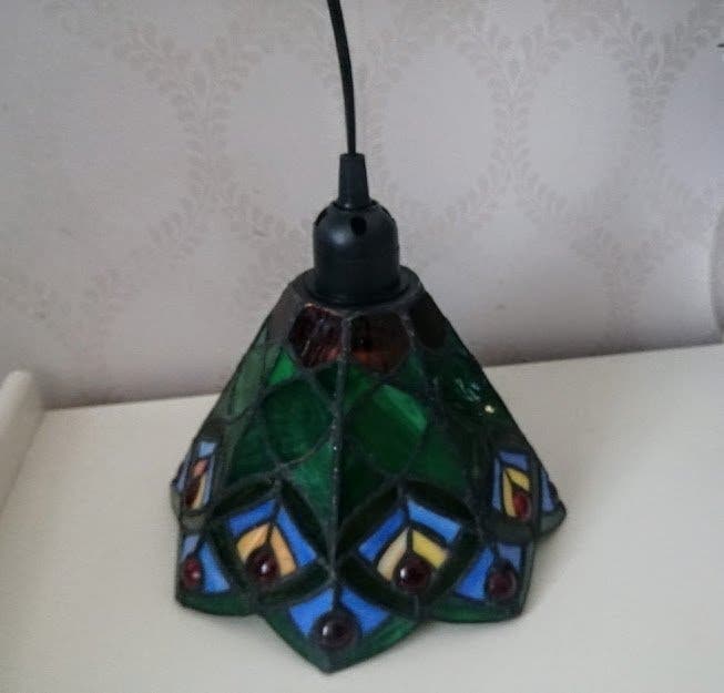 Såååååå Fin Tiffany-Stil Fönster Lampa. Påfågel svans formen. Helt Nya.
