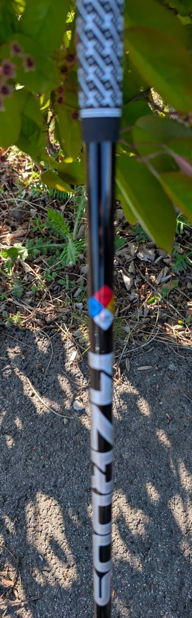 HZRDUS stiff skaft (Titleist hybrid) med Golf Pride ZGRIP Standard grepp