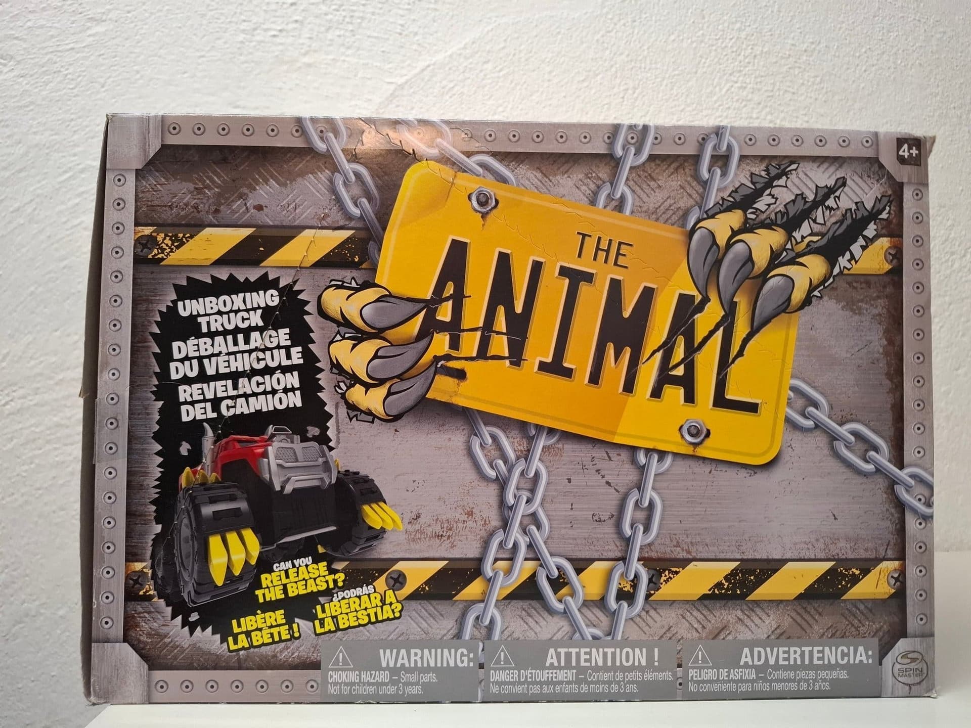 Airhog-The Animal Unboxing Truck ny