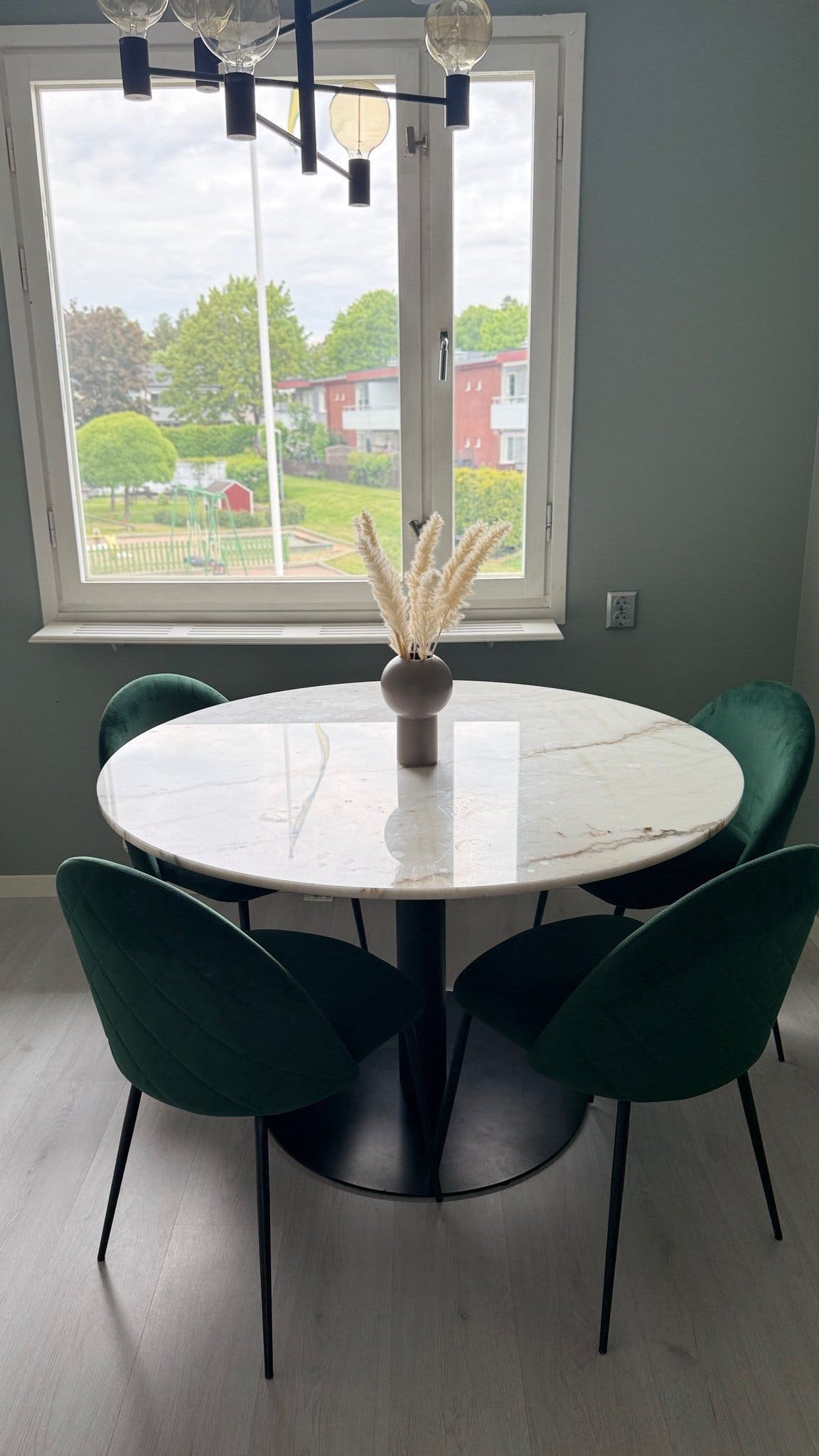 Matgrupp Olivia 120 Vit/Svart/Grön