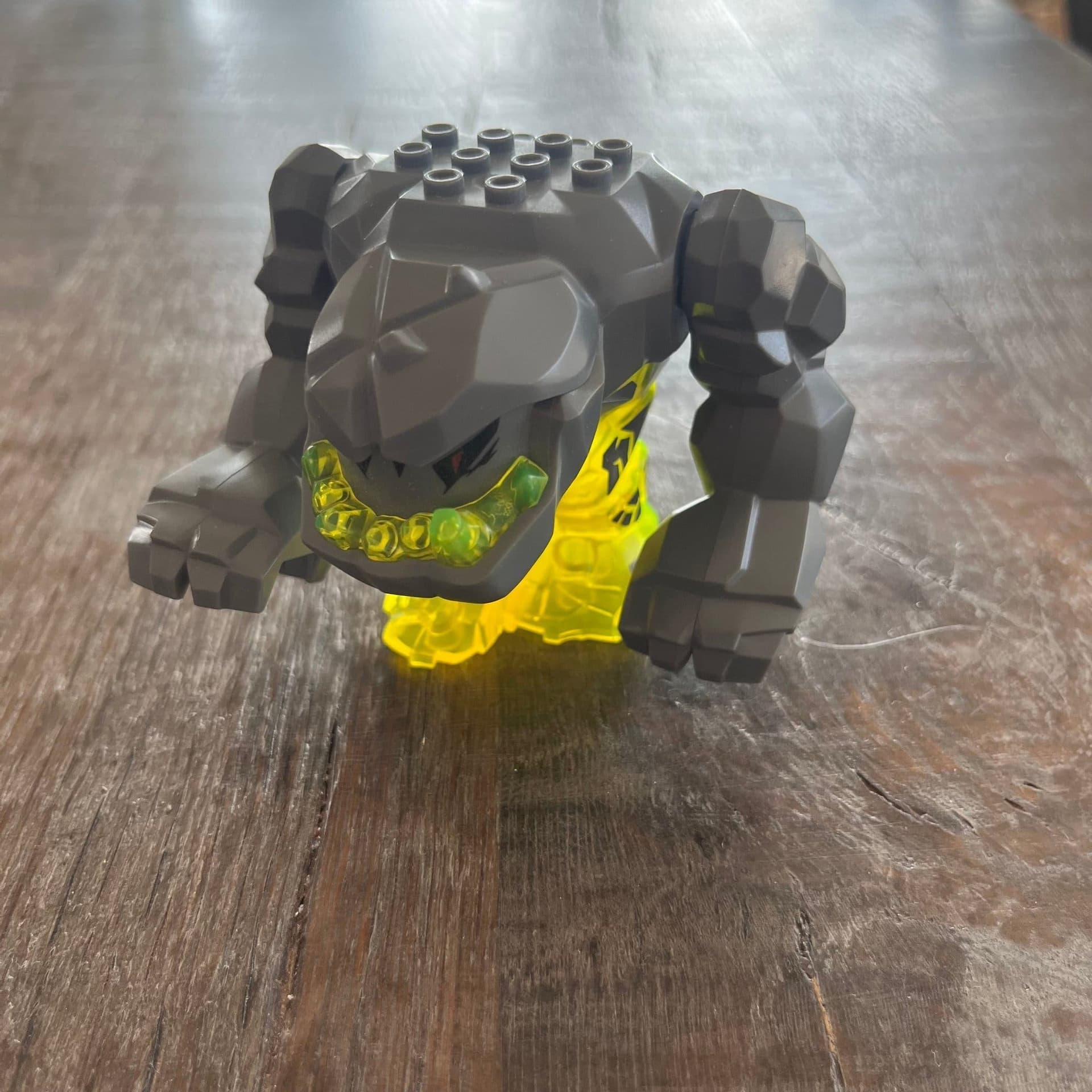 LEGO Nexo Knights Clay Golem och Mini Golem