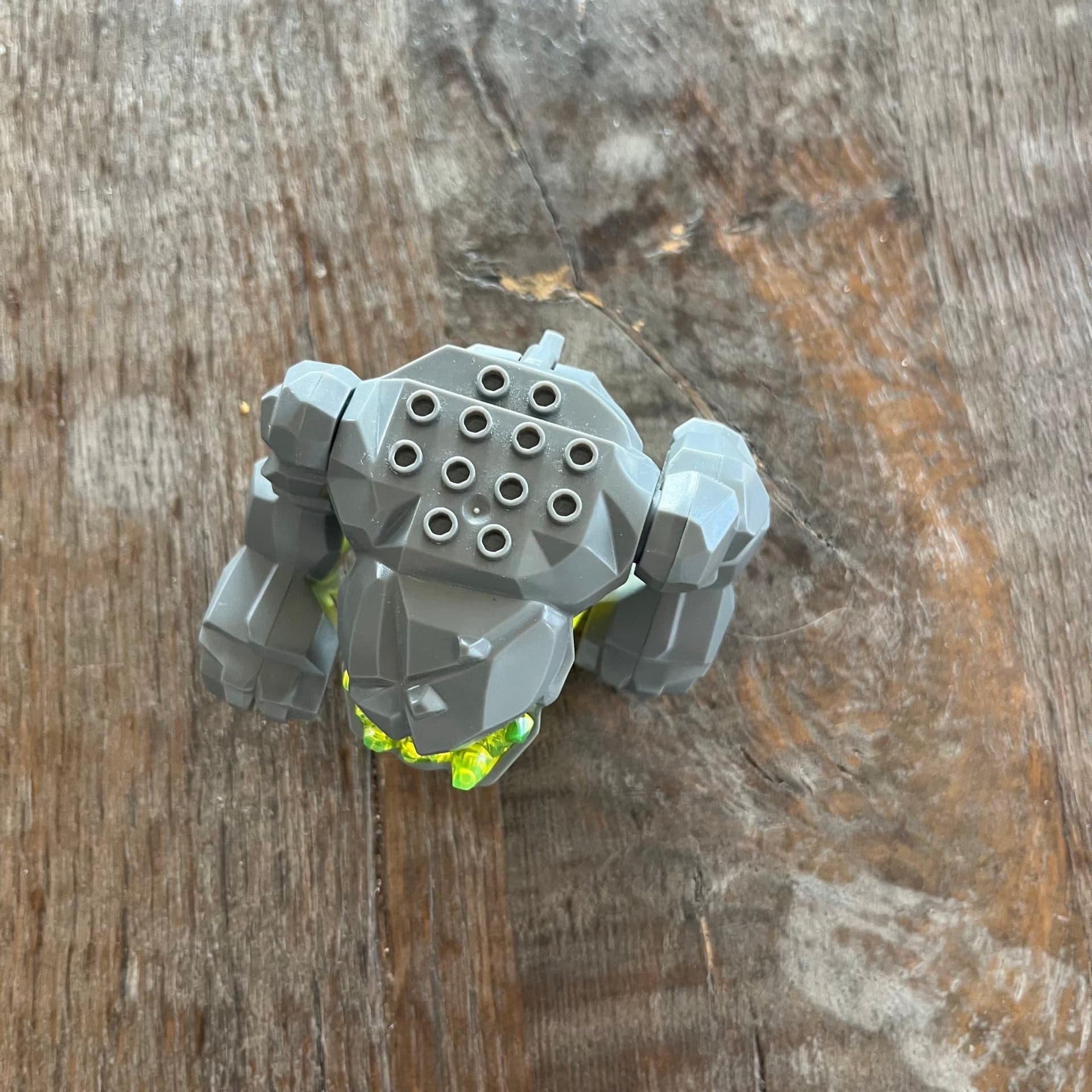 LEGO Nexo Knights Clay Golem och Mini Golem