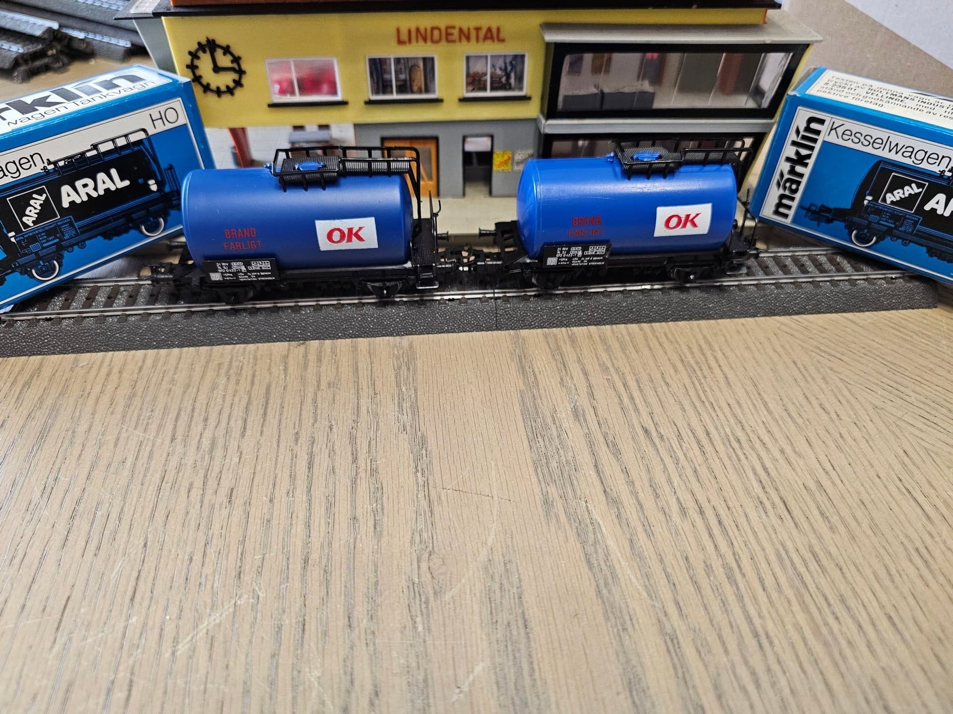 Märklin Svenska tankvagnar OK 2-pack numrerade specialtillverkade Hultmans Ind.