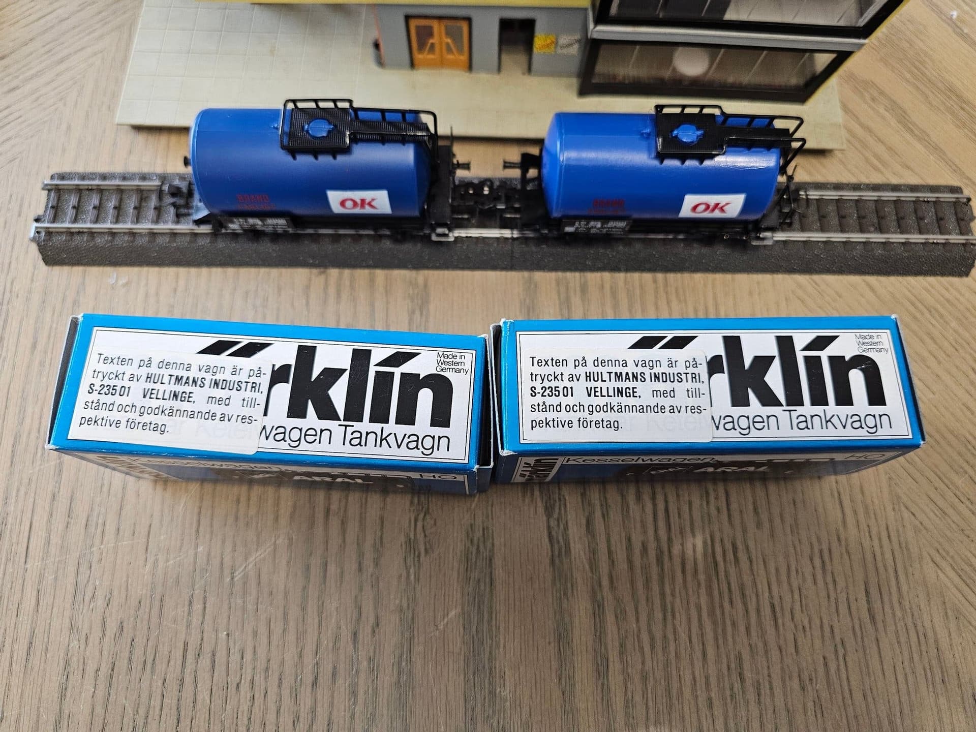 Märklin Svenska tankvagnar OK 2-pack numrerade specialtillverkade Hultmans Ind.