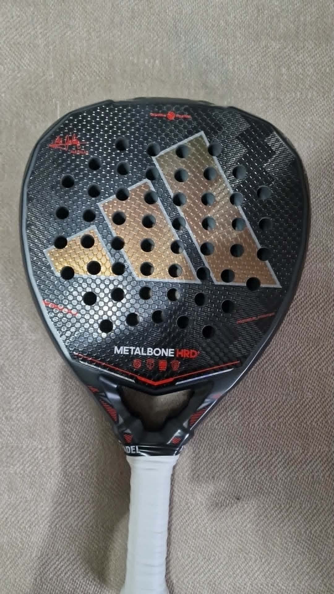 Adidas Metalbone HRD 2026 Padelracket