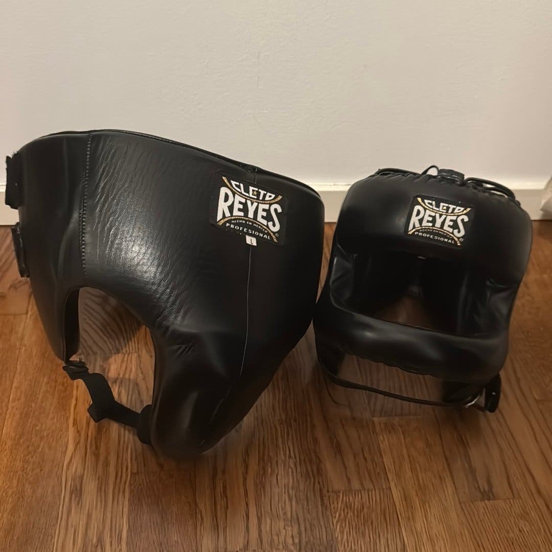 Cleto Reyes - Boxning kit - Hjälm + groinguard
