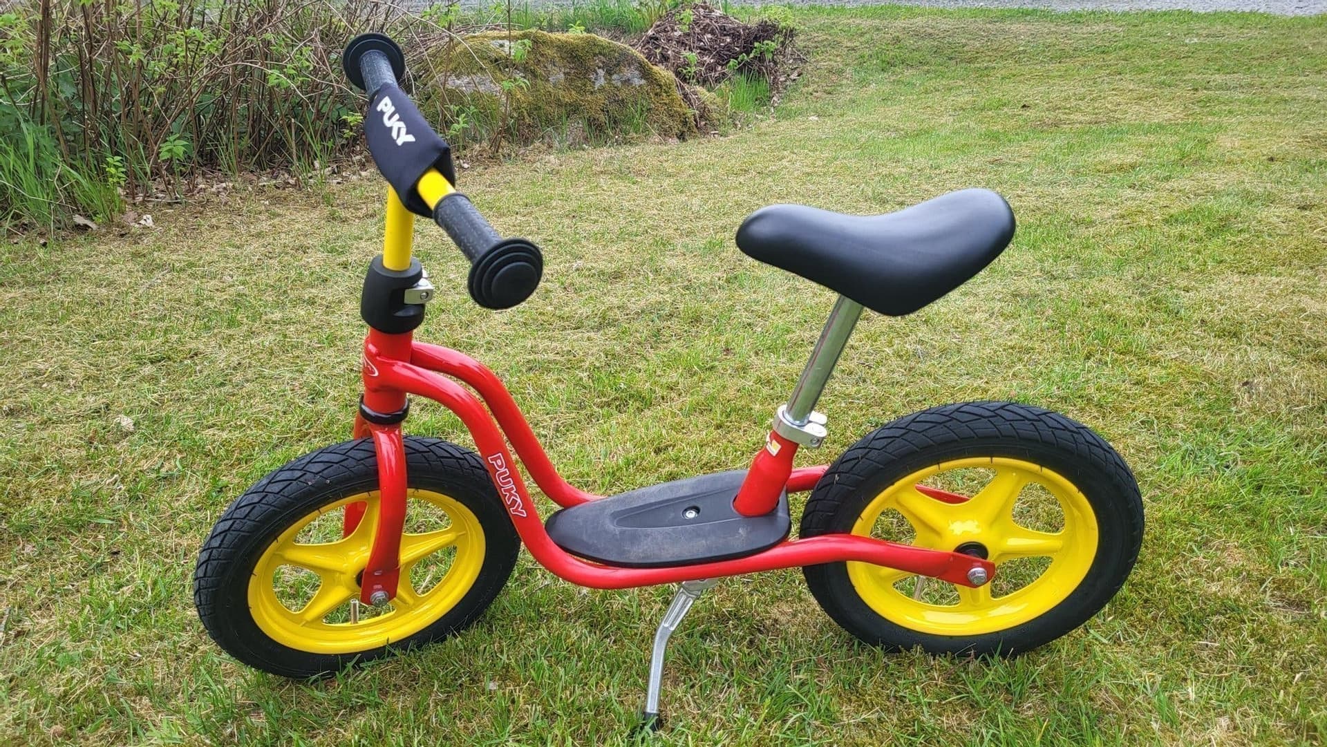 Puky springcykel LR 1L med pumpbara däck - mycket fint skick.