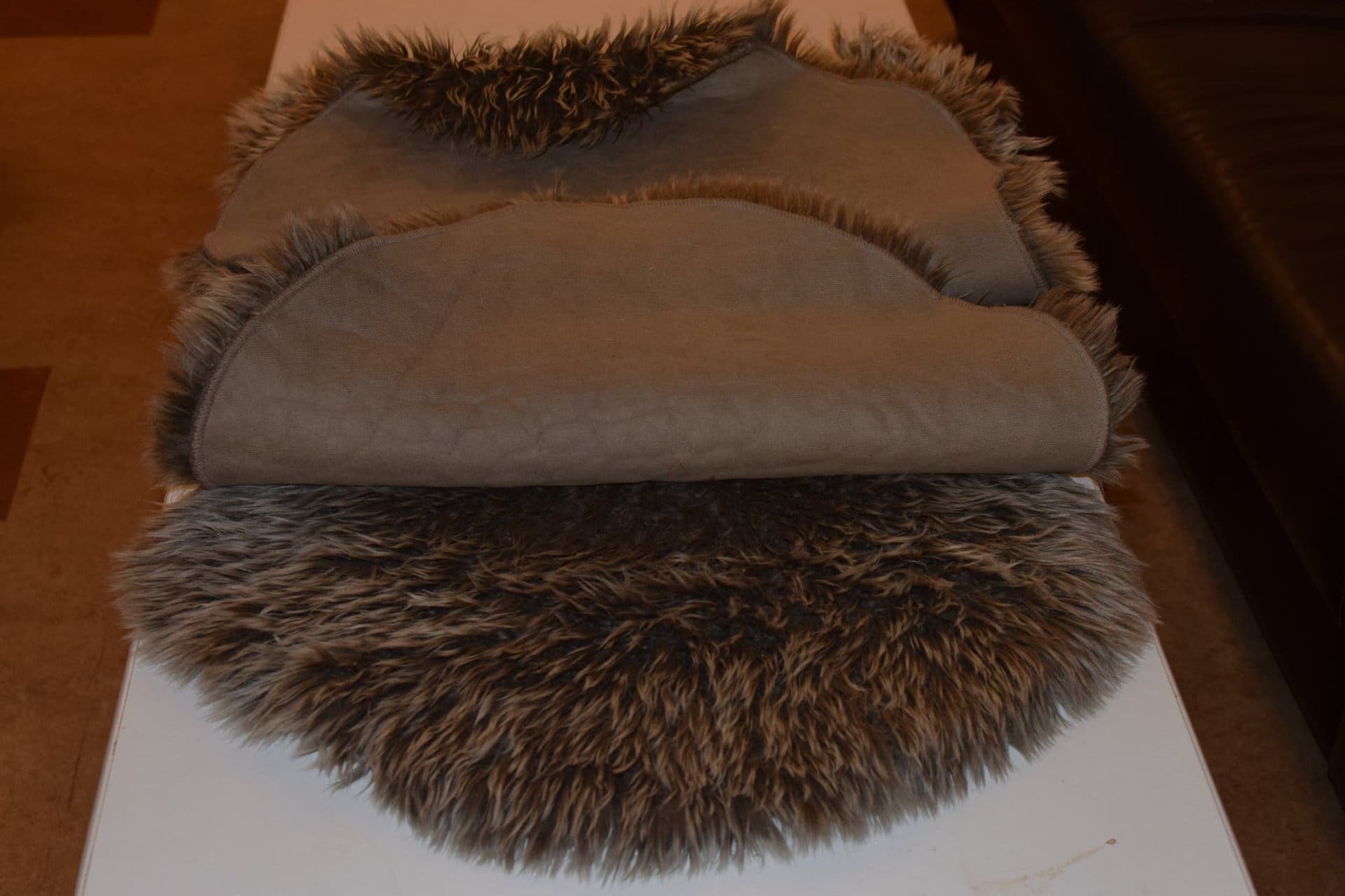 3 st Jysk Faux lambskin / fuskfäll 60 x 90 cm