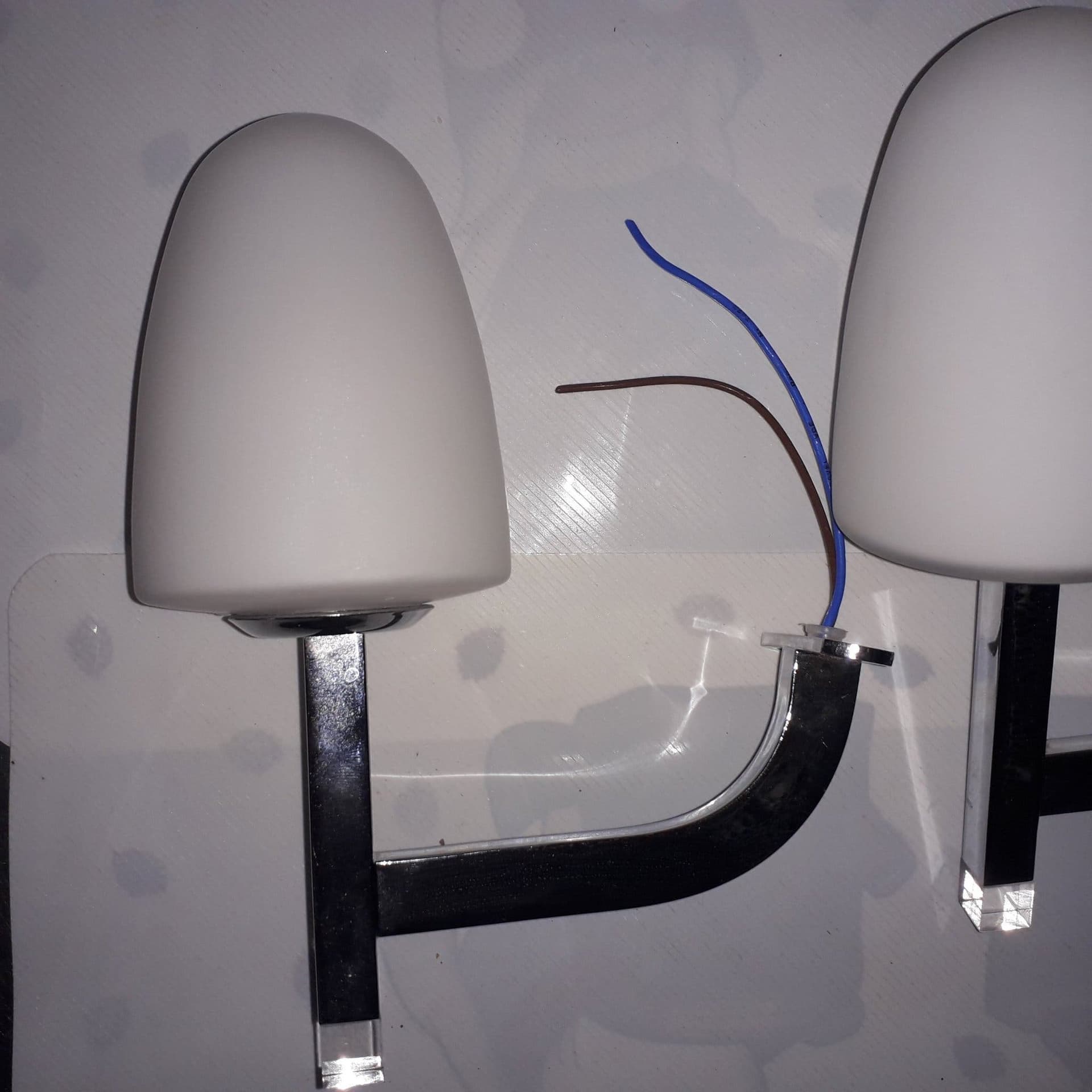 COLOMBO DESIGN / LAMPA, 2st / Vägglampa, Badrumslampa ? Modell IP44