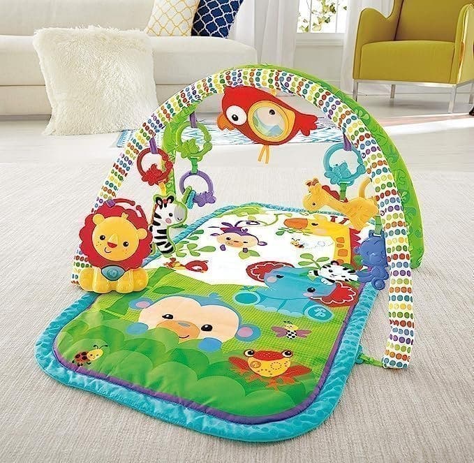 Fisher Price GXC36 - 3 i 1 musikalisk regnskog spädbarn aktivitet gym HELT NYTT