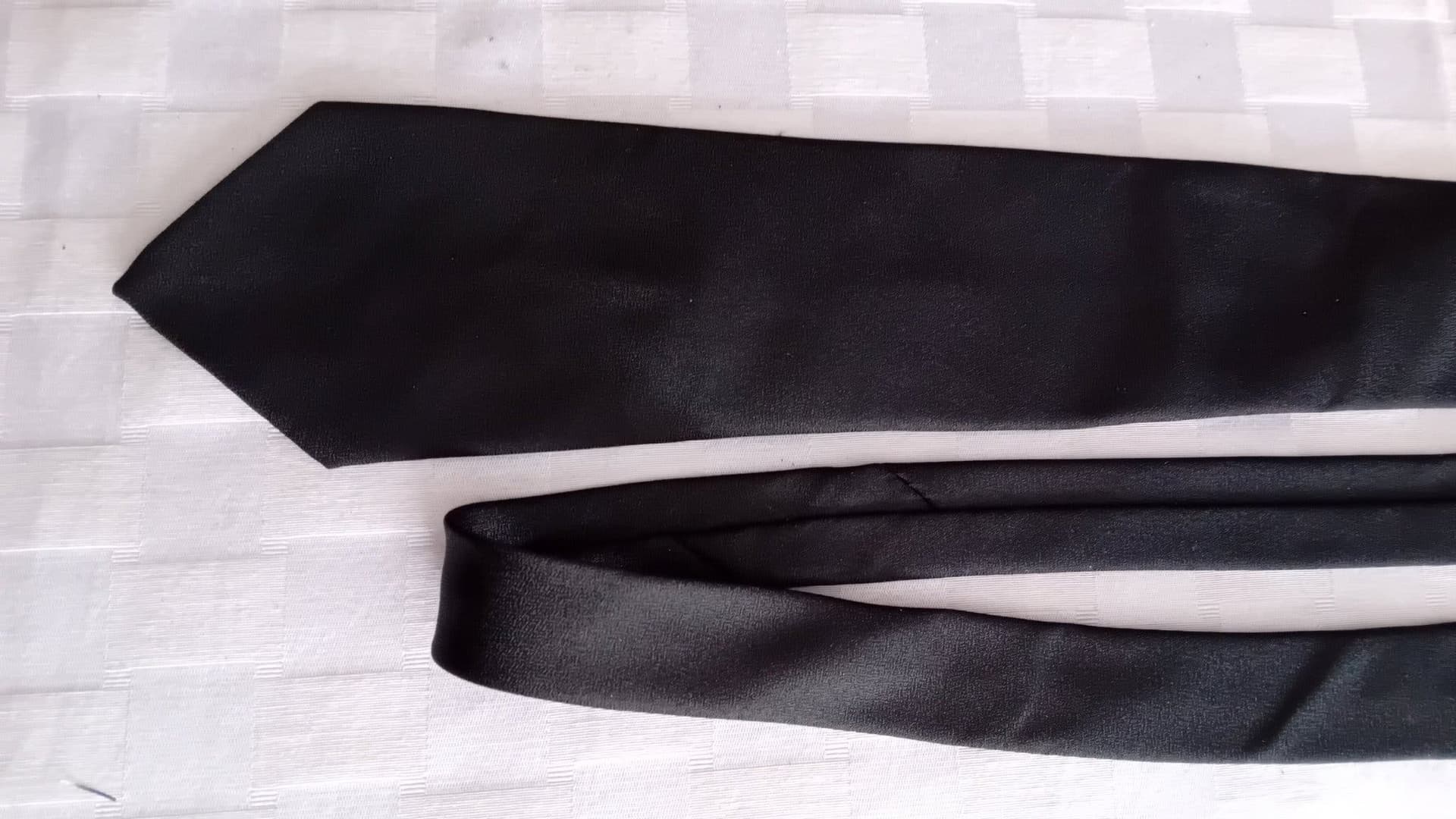 Portia svart slips, 1,46 lång, 9 cm bred