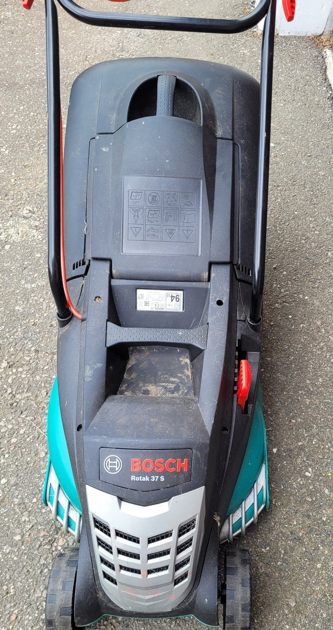 Bosch Rotak 37 S Gräsklippare