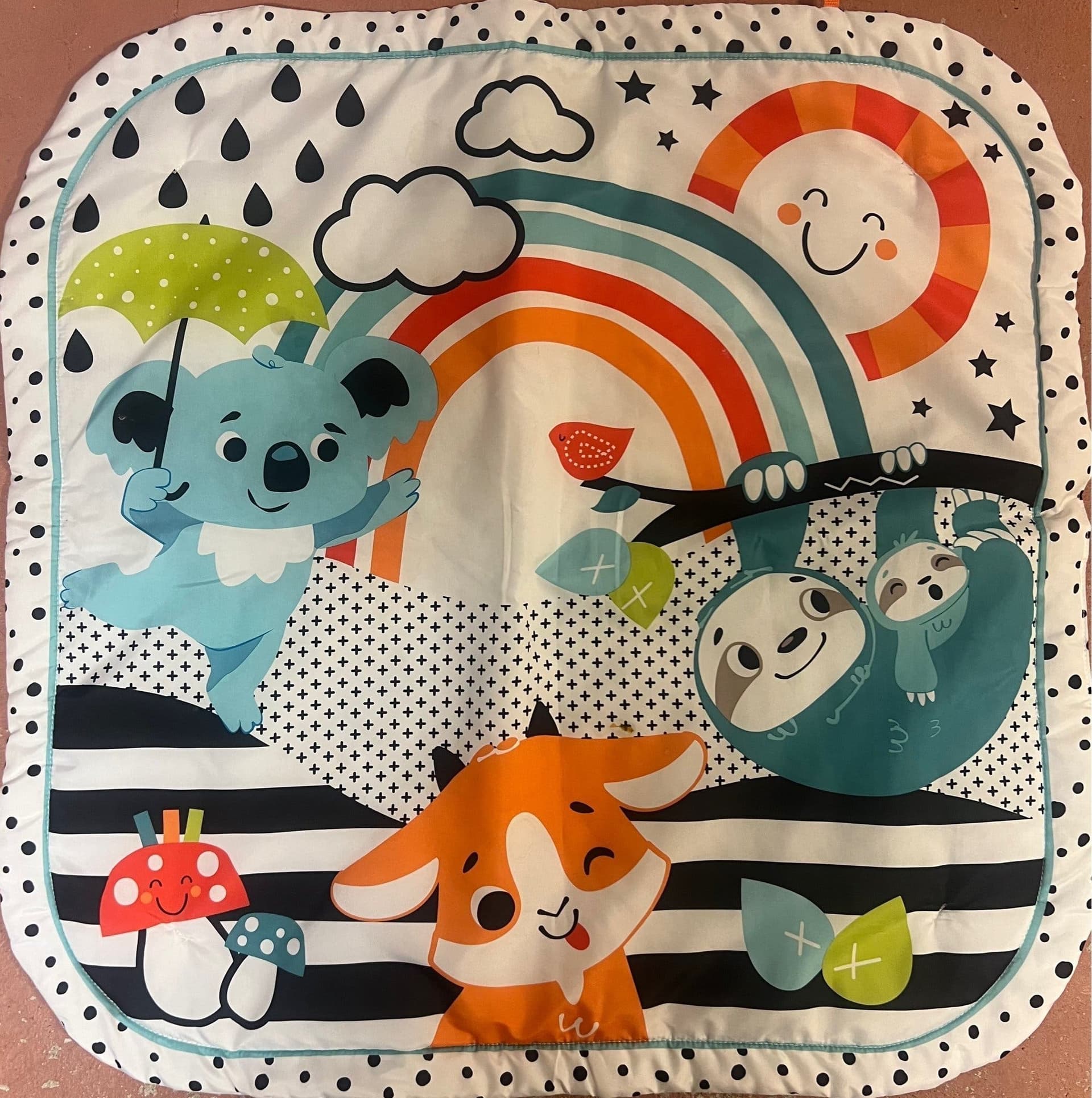 Fisher-Price Babygym med musik och leksaker