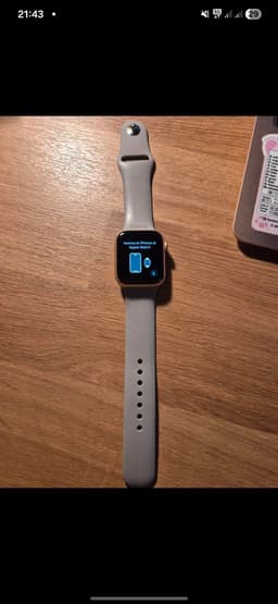 Apple Watch Series 6 GPS 40mm Guld Aluminium med Grått Sportband