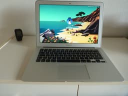MacBook Air 13-tums 2017, 121 GB SSD, 8 GB RAM