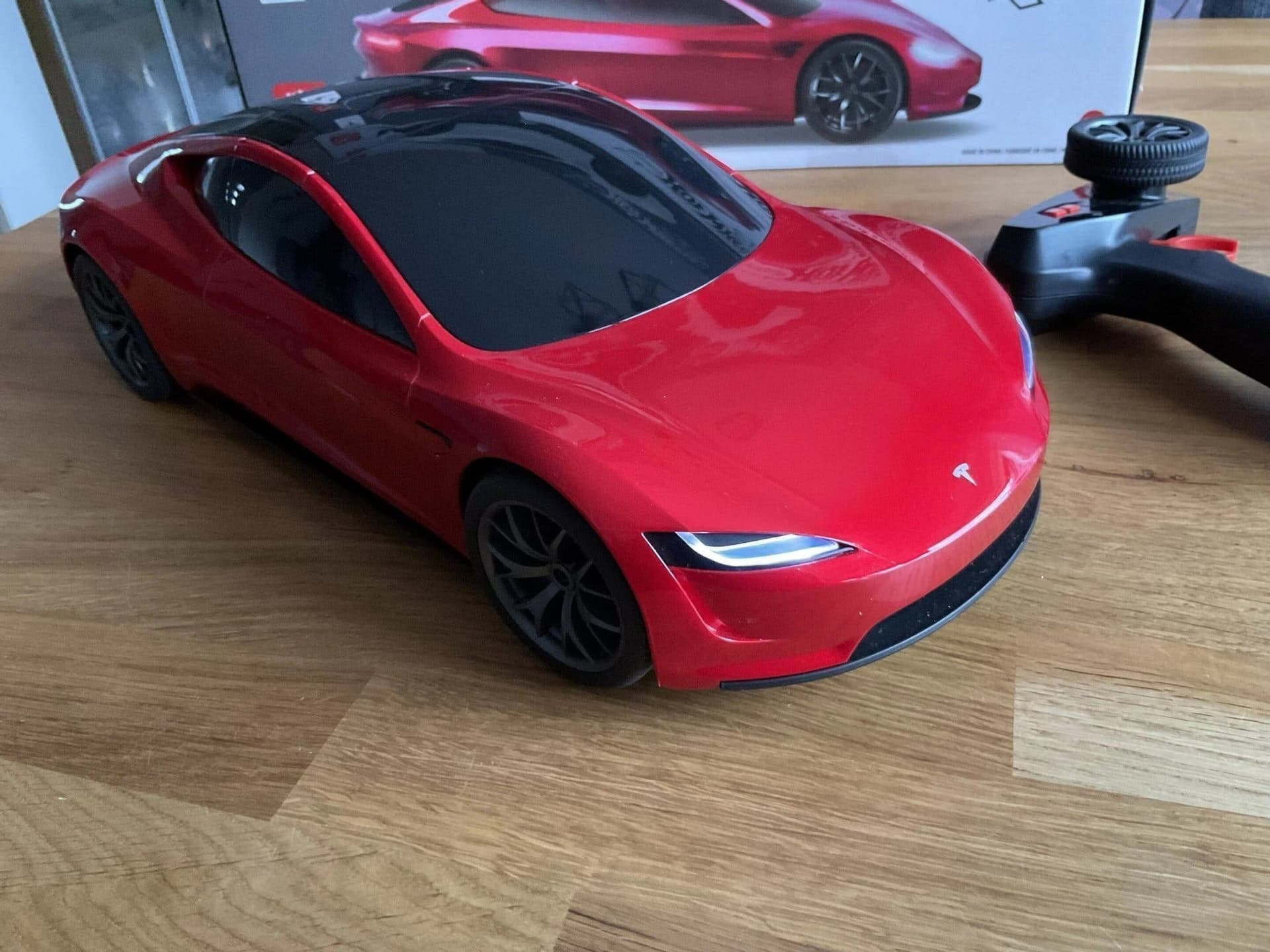 Tesla Roadster RC radiostyrd bil