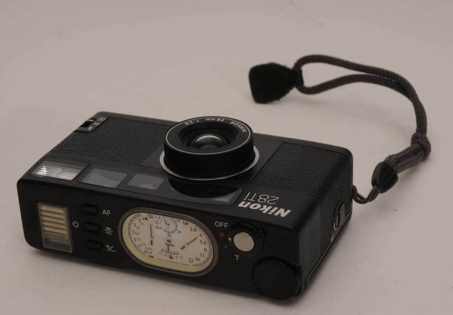 Nikon 28Ti