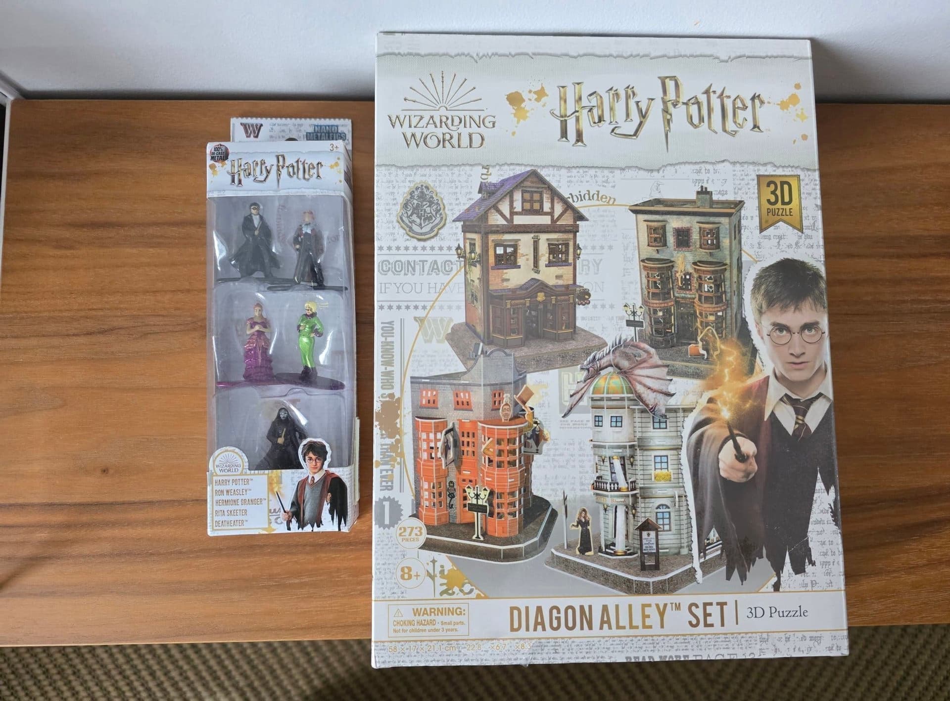 Harry Potter Diagon Alley 3D Pusselset och Nano Metalfigs Figurer