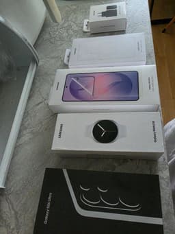 Samsung galaxy s26Ultra 12/512gb Vit Paket erbjudande