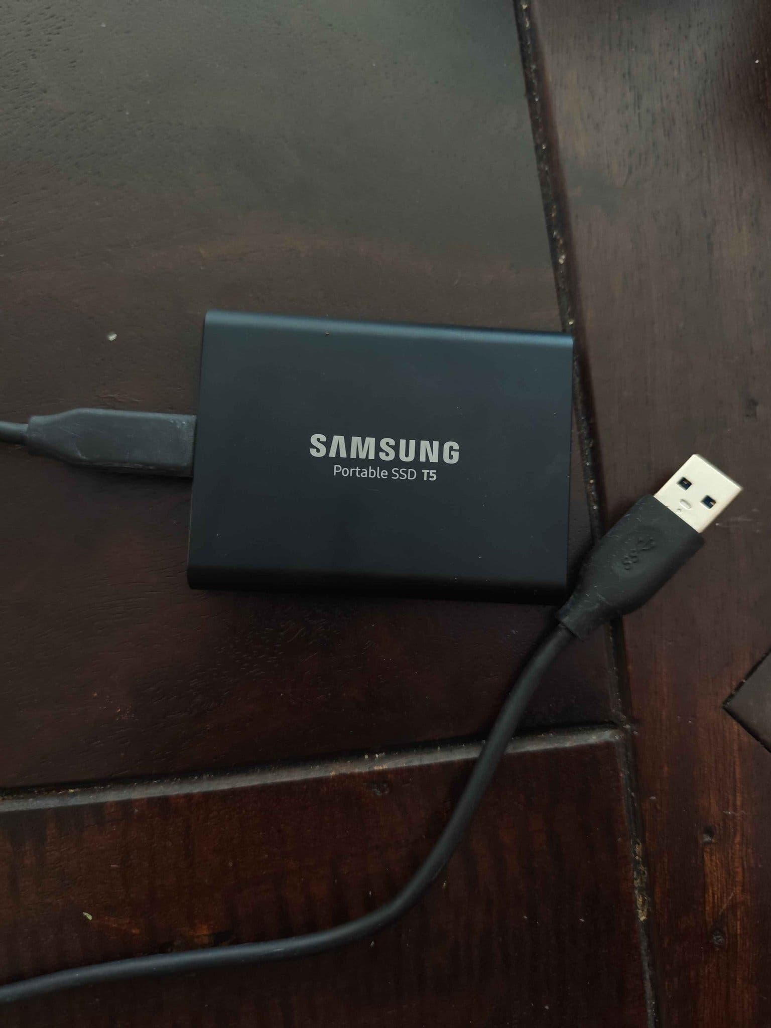 Samsung T5 SSD (2TB)