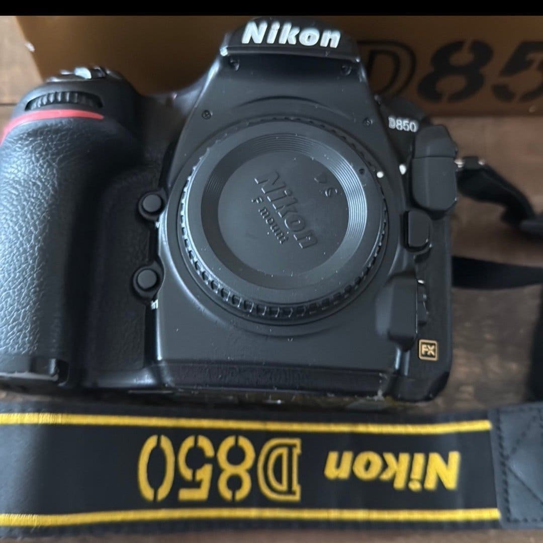 Nikon D850 Pro-paket – Med Tamron 18-400mm & tillbehör