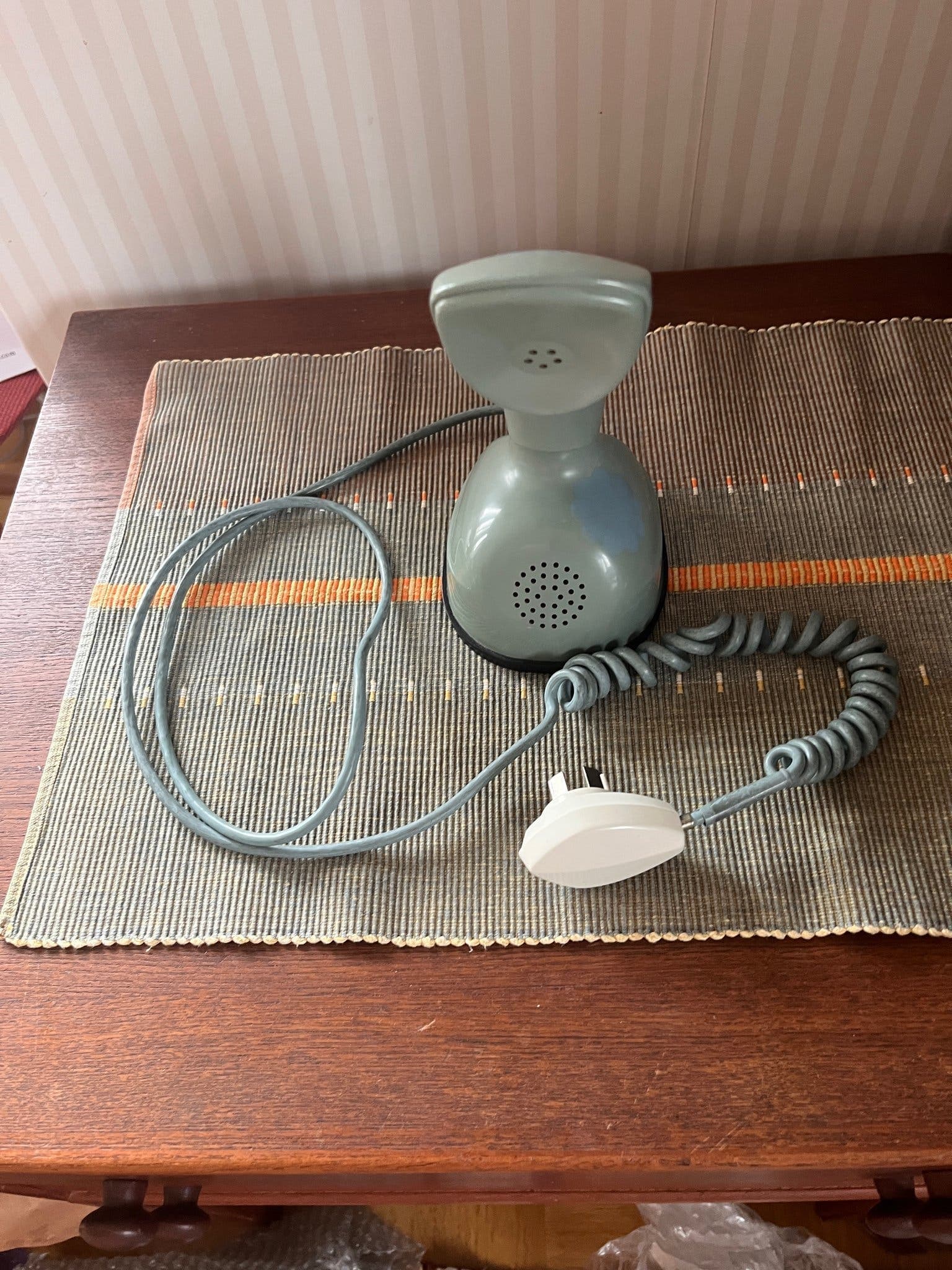 Ericofon Cobra telefon