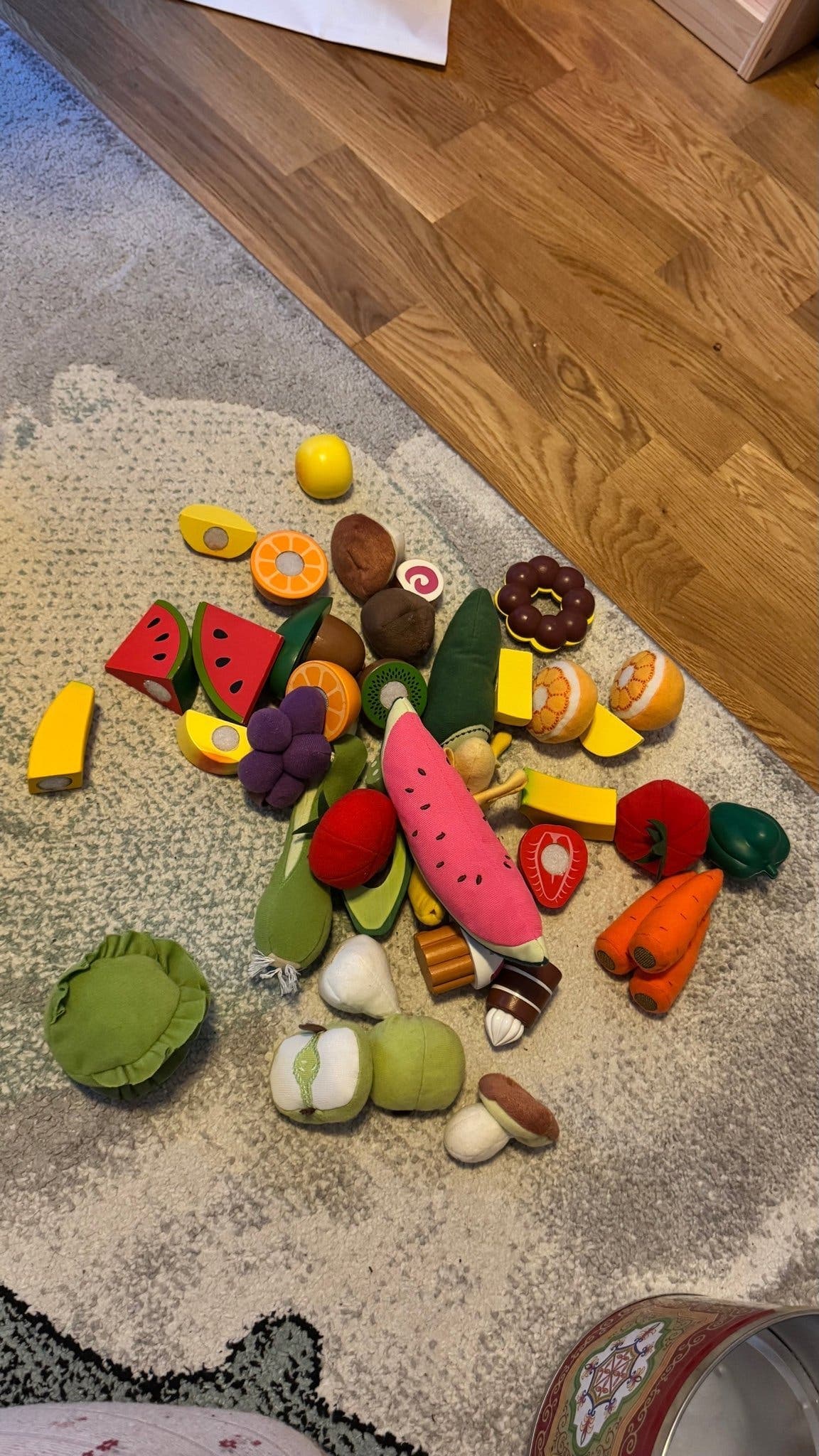 kök, mat och kassaapparat