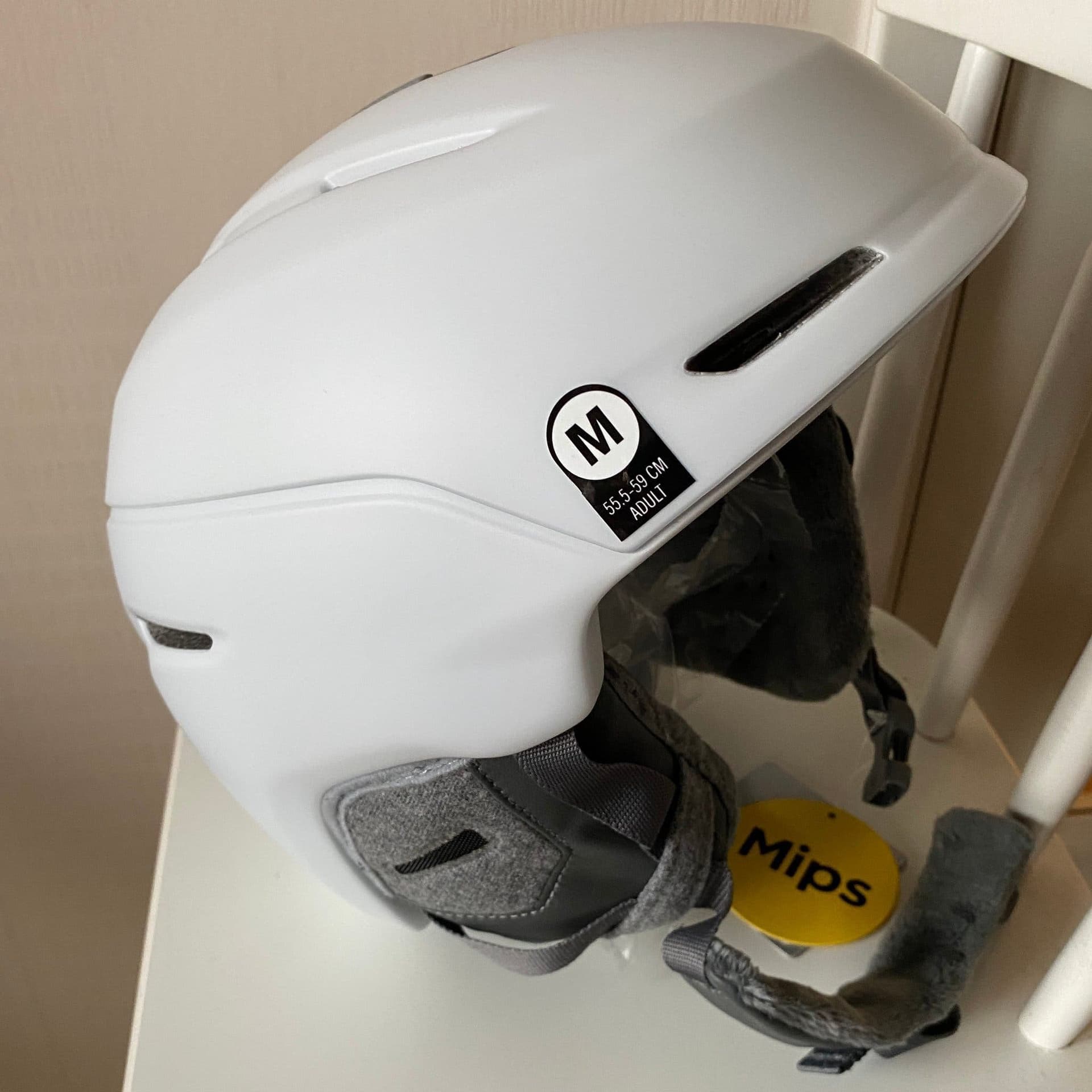 NY!! Skidhjälm, Giro MIPS vit, stl.M (55.5-59 cm)
