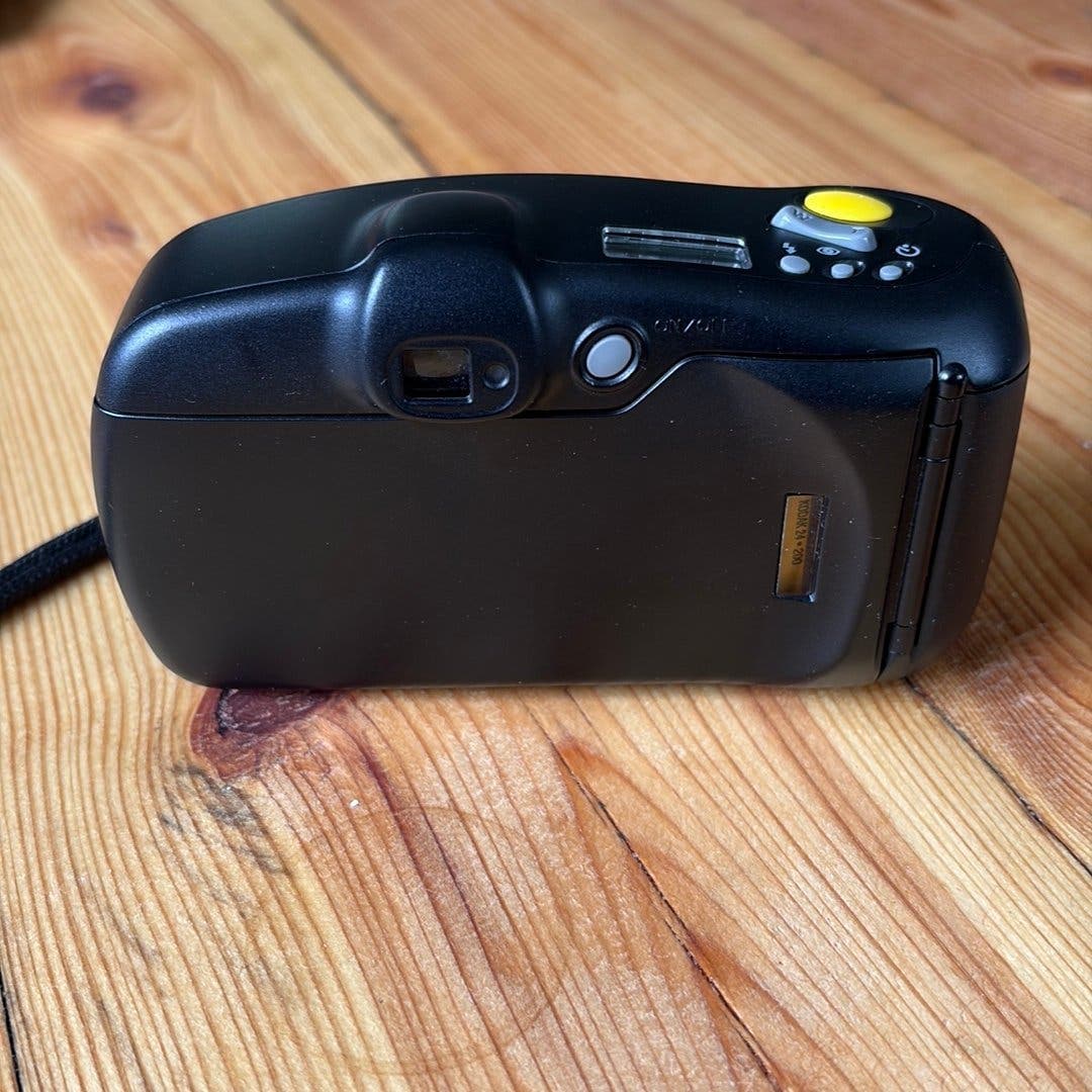 Minolta Riva