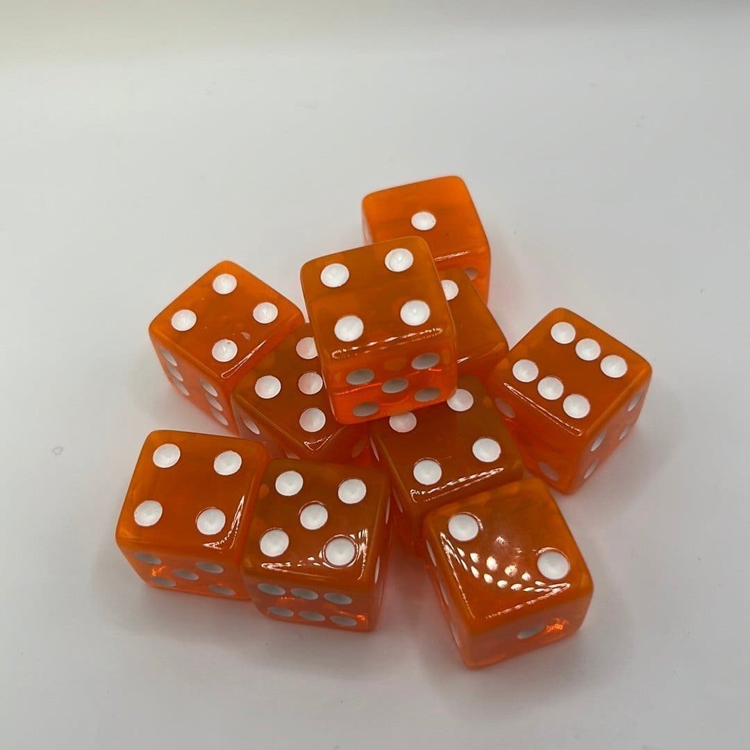 10st genomskinliga Orangea tärningar 18mm