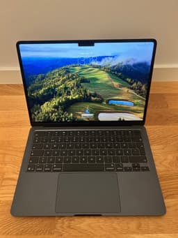 Apple MacBook Air 13" (2026) M5 16GB RAM, 512GB SSD