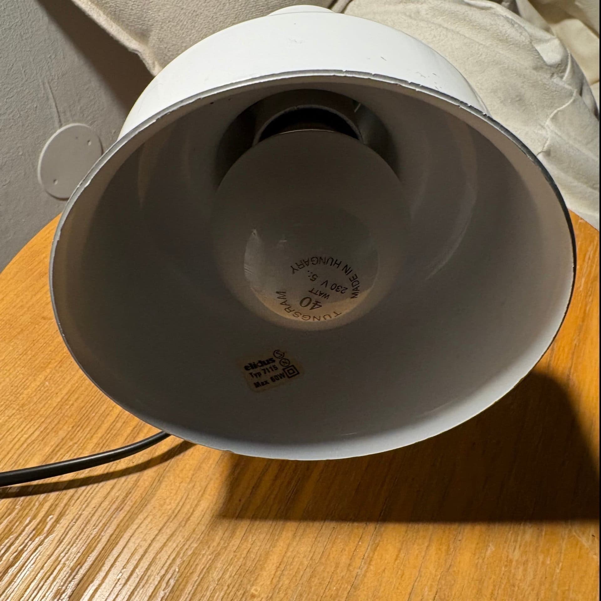 Vägglampa Elidus Eliny R2