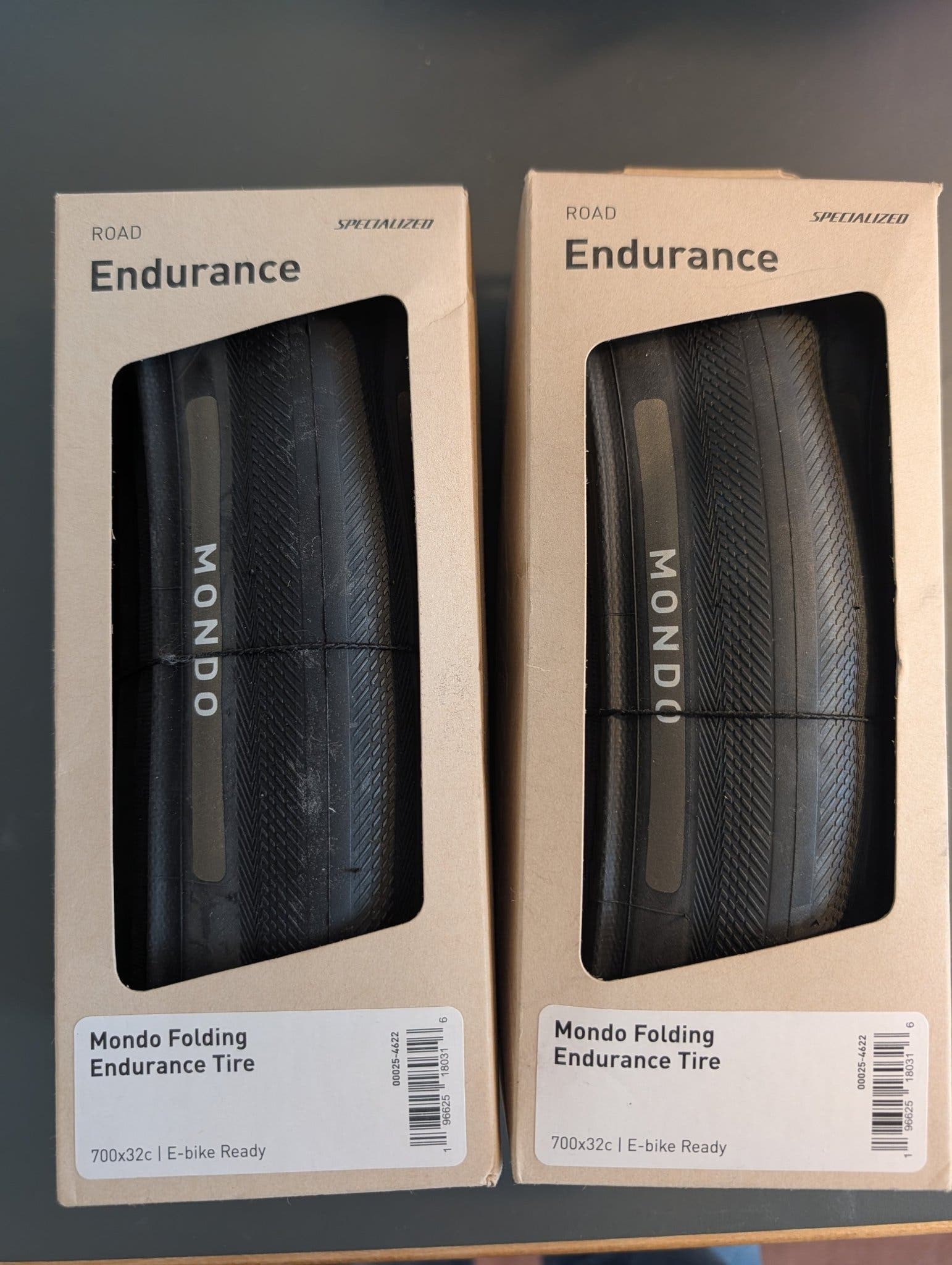 2x Specialized Mondo folding endurance tired, 700x32