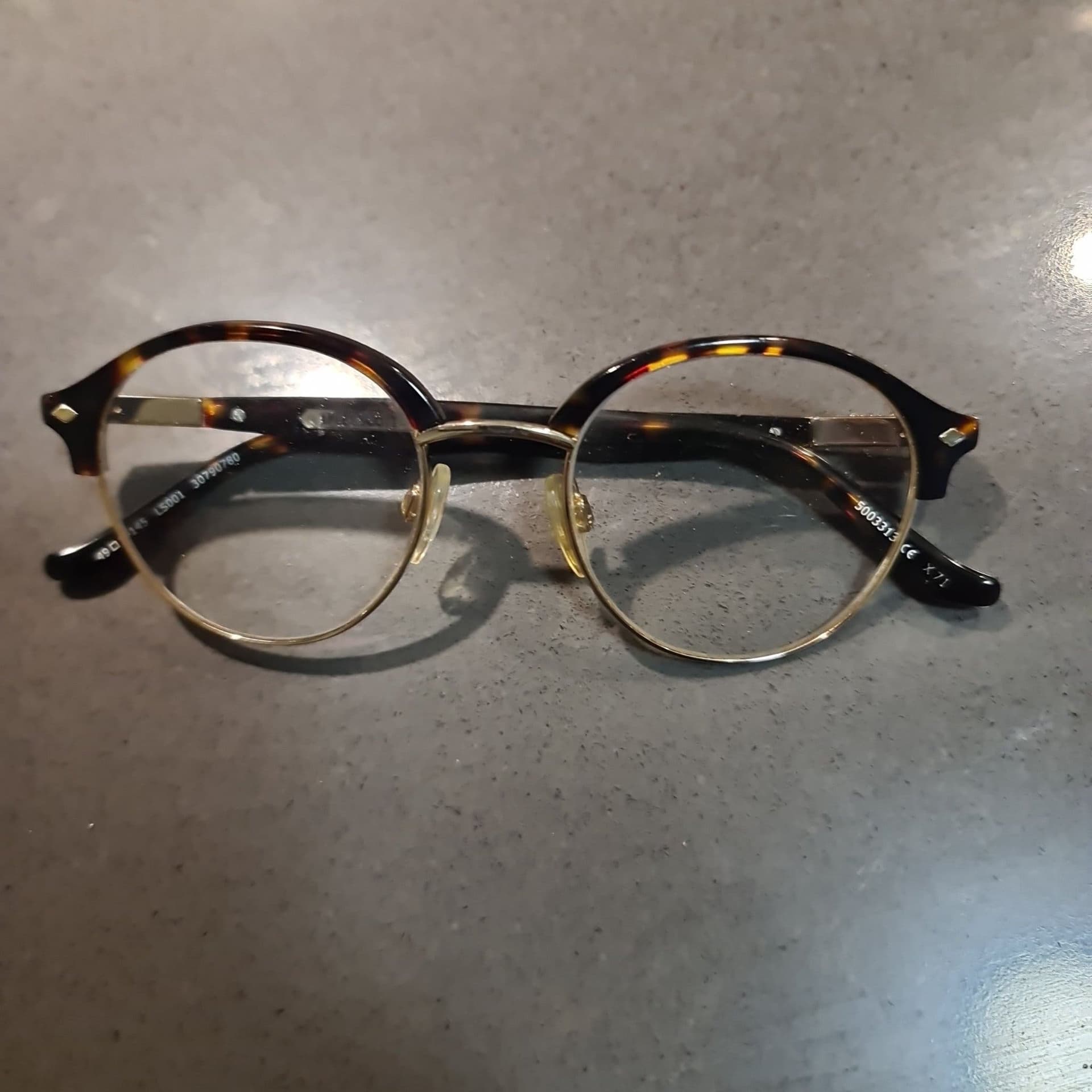 Lyle & Scott glasögonbågar, sköldpaddsmönstrade och guldfärgade