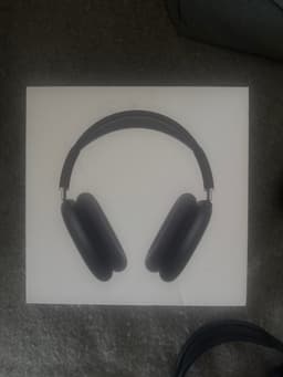 AirPods Max