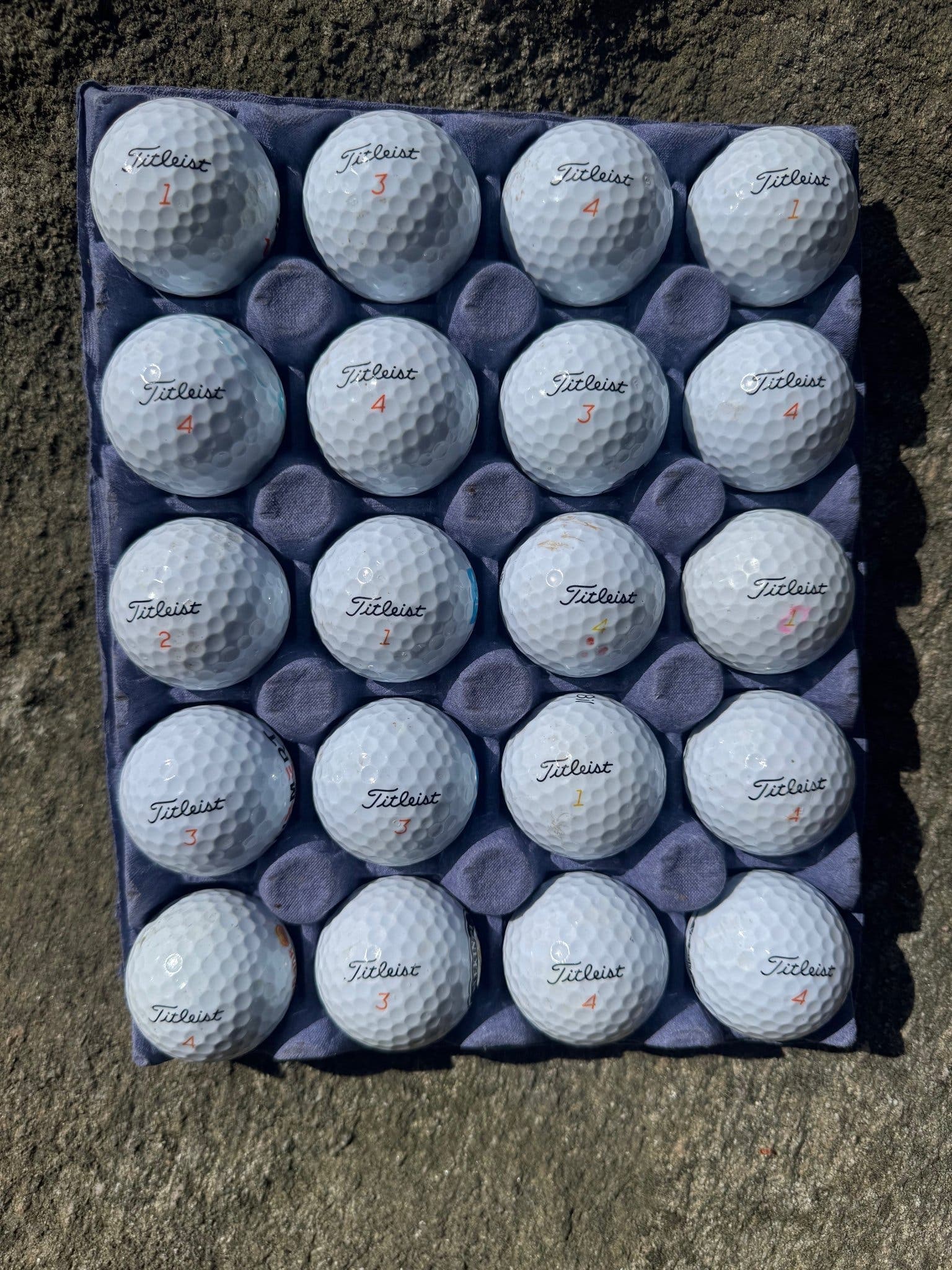 20 Titleist Velocity golfbollar