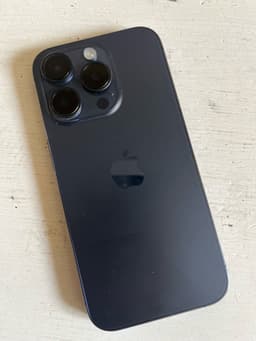 IPhone 15 Pro 256 GB i mycket bra skick